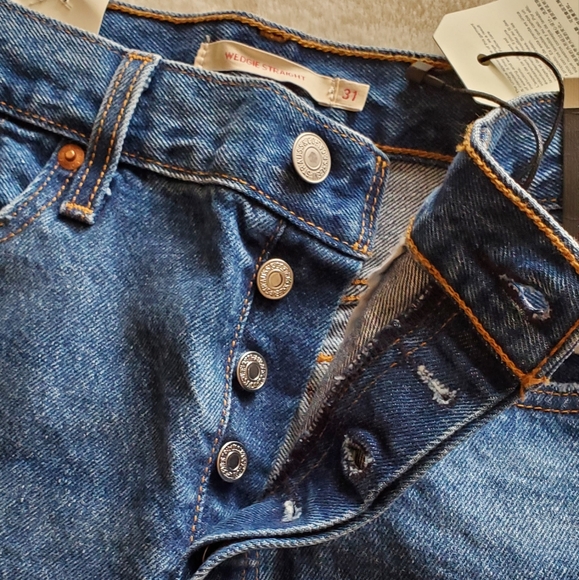 NEW! Levi's Wedgie Straight - Picture 7 of 9